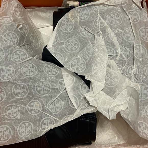 NIB and Dust Bag Tory Burch Hyde 100mm Bootie - Sz. 9M U.S. Navy Blue. AMAZING! - Picture 11 of 16